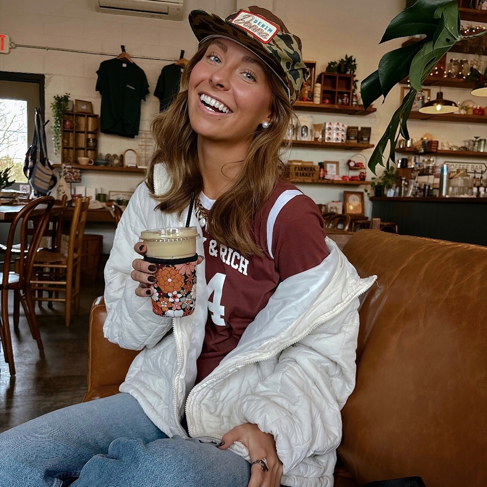 Meet your Posher, Peyton!